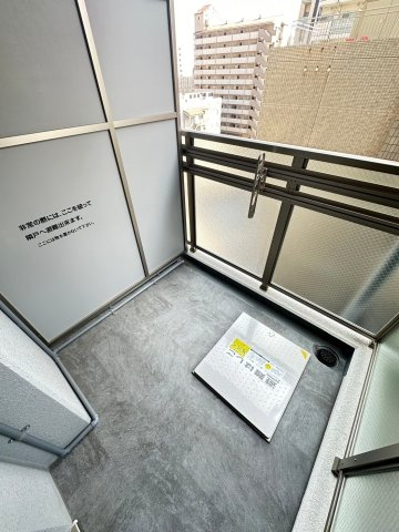 セレニテ神戸ミラクのバルコニー
