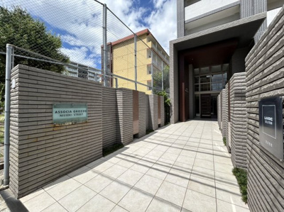 【エントランス】 | アソシアグロッツォ日赤通り