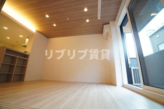 アヴァンスコート参番館の居間・リビング