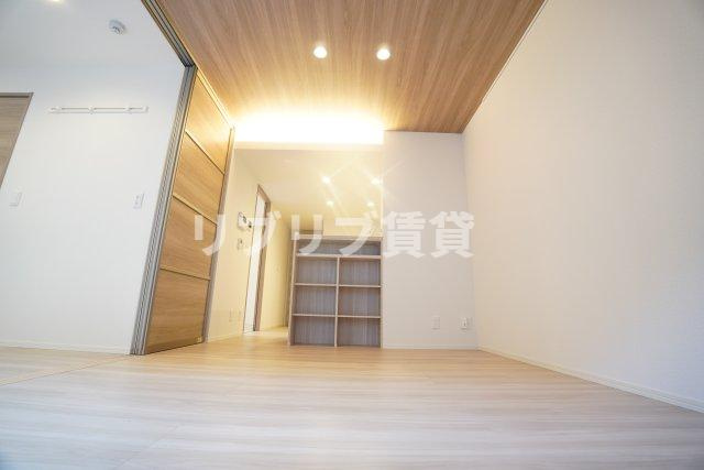 アヴァンスコート参番館の居間・リビング