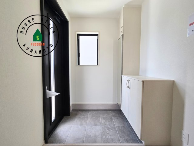 熊本市中央区出水7丁目第2-2棟（1号棟）　の防犯設備|二重ロックでしっかり防犯対策ができます。