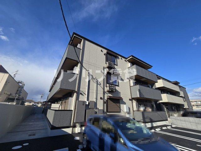 アヴァンスコート参番館の外観