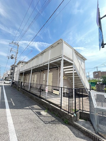 西宮市津門川町のアパート
