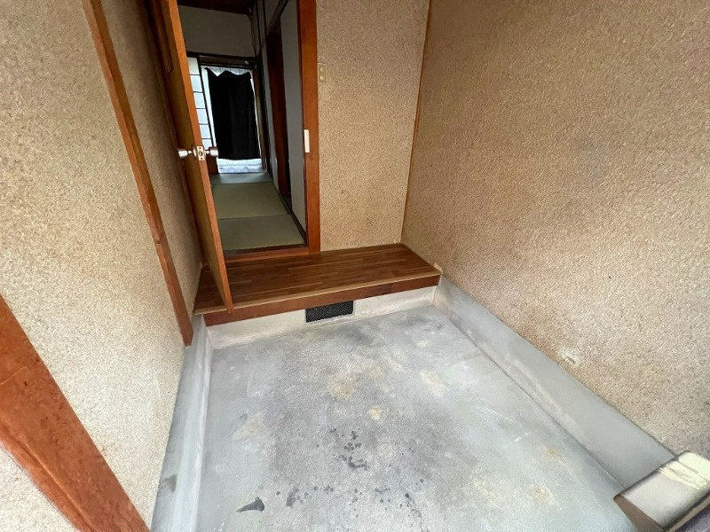 今村住宅南棟の玄関