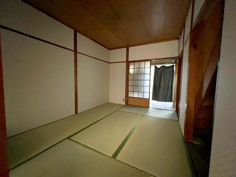 今村住宅南棟の居間・リビング