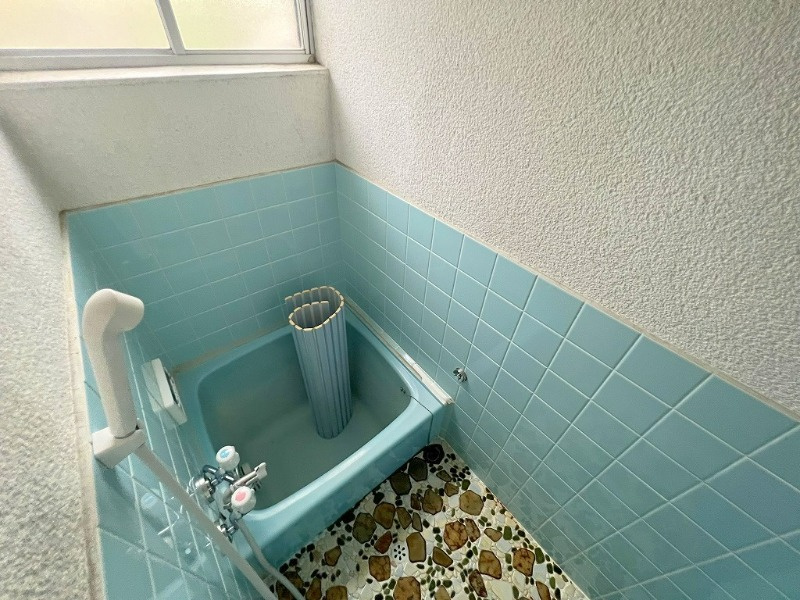 今村住宅南棟の浴室