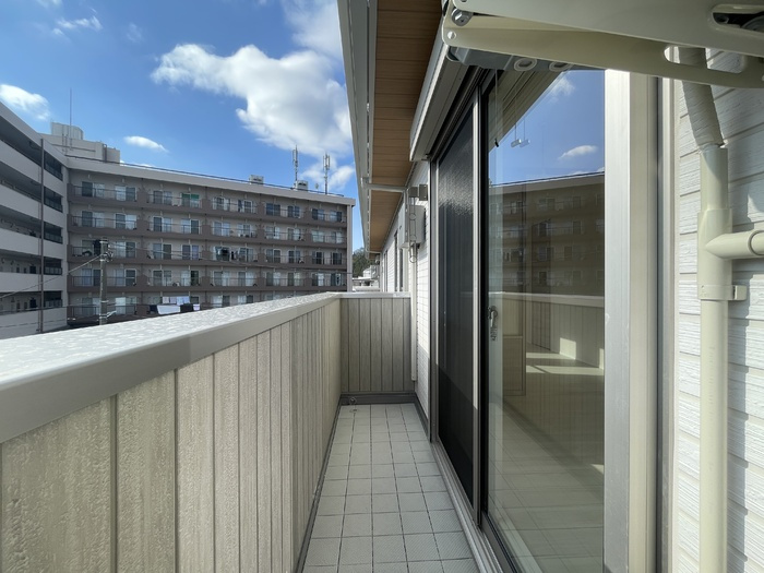 helio polisのバルコニー