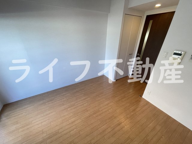 M’プラザ小阪駅前の居間・リビング|おしゃれなリビングです