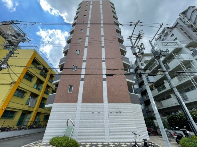 M’プラザ小阪駅前の外観|外観もきれいです