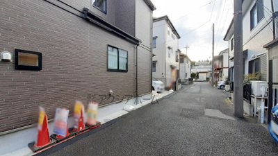 【前面道路含む現地写真】 | 狭山市富士見2丁目・全1棟　新築一戸建　～IDS工法～