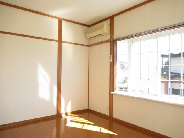 サンフラワー元木の洋室