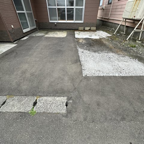登別市幌別町6丁目28-3戸建の駐車場