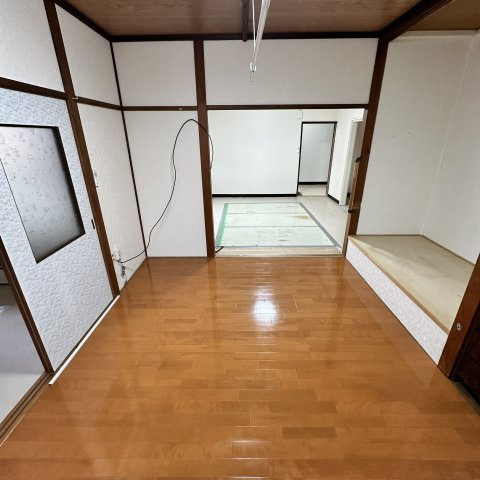 登別市幌別町6丁目28-3戸建の内装