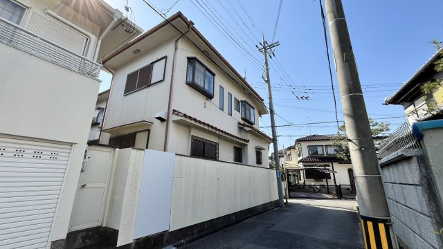豊中市上野西3丁目　古家付き土地の外観
