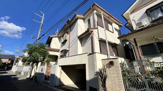 豊中市上野西3丁目　古家付き土地の外観