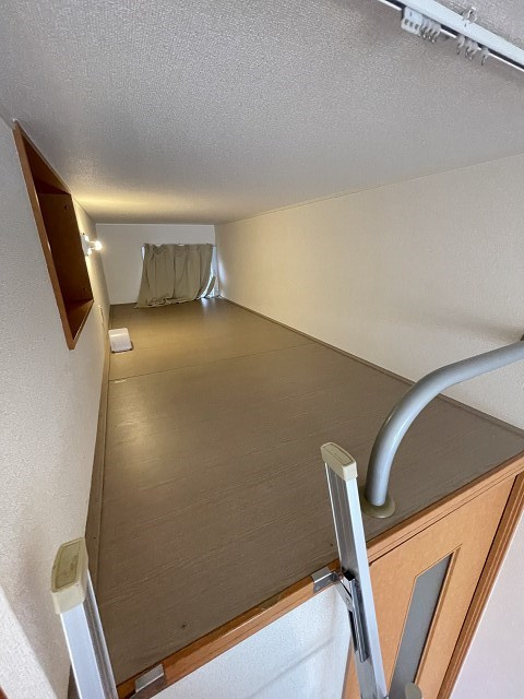 レオパレスエルフ仁川の寝室