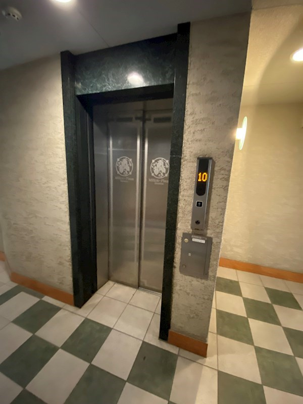 ミリオンプラザ目黒駅前の外観