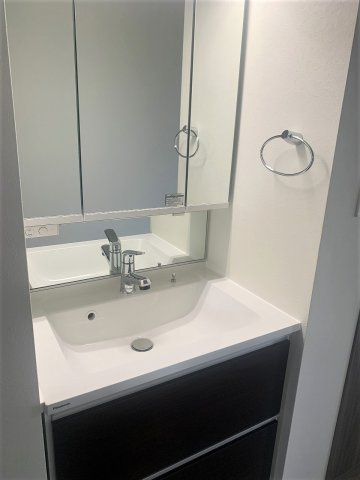 【独立洗面台】 | ■□大井町大井中央戸建■□ | 洗面台は1階2階それぞれ1箇所ずつあります♪