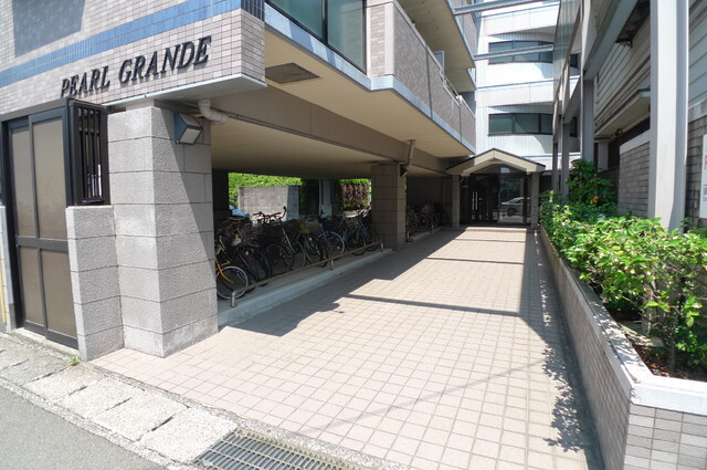パールグランデのエントランス
