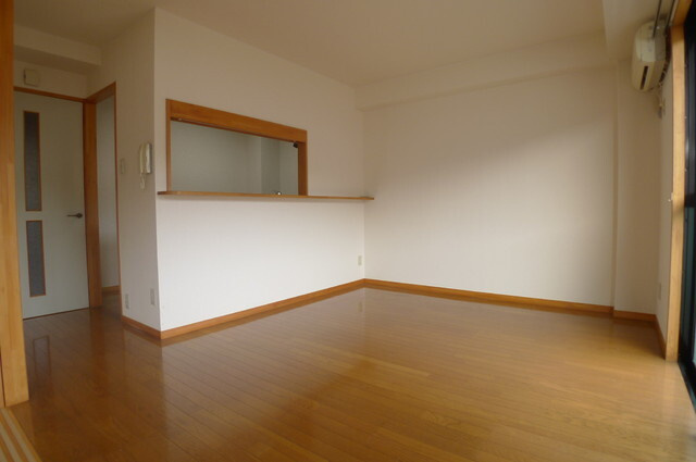 パールグランデの居間・リビング