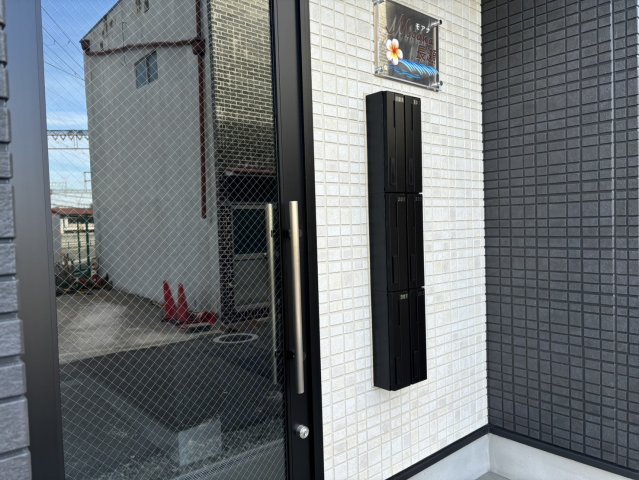 【エントランス】 | モアナ長瀬町 | メールボックス