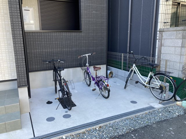 【その他共用部分】 | モアナ長瀬町 | 駐輪場