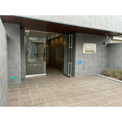 【エントランス】 | ベラジオ三国駅前 | ゆとりのあるエントランスです