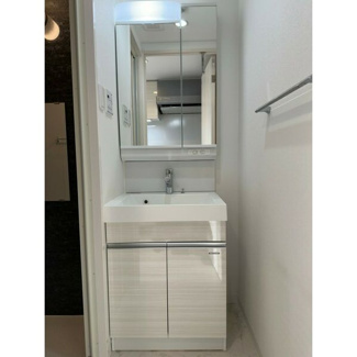 【洗面所】 | ベラジオ三国駅前 | 広い洗面スペース