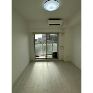 【居間・リビング】 | ベラジオ三国駅前 | ゆったりとした居間です