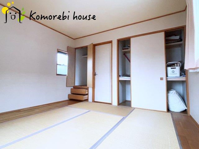 上尾市平塚　中古一戸建ての寝室|たくさん収納できる洋室です