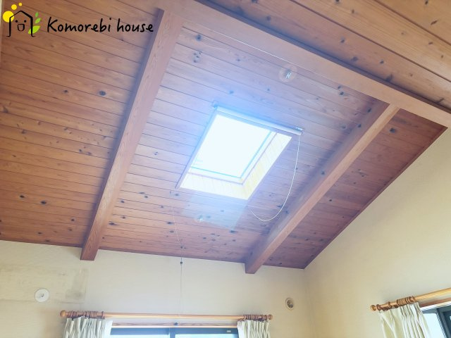 上尾市平塚　中古一戸建てのその他|天窓です