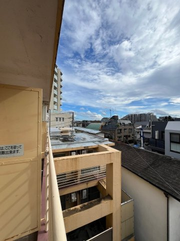 シルバーストーン三軒茶屋の展望|バルコニーがあります
