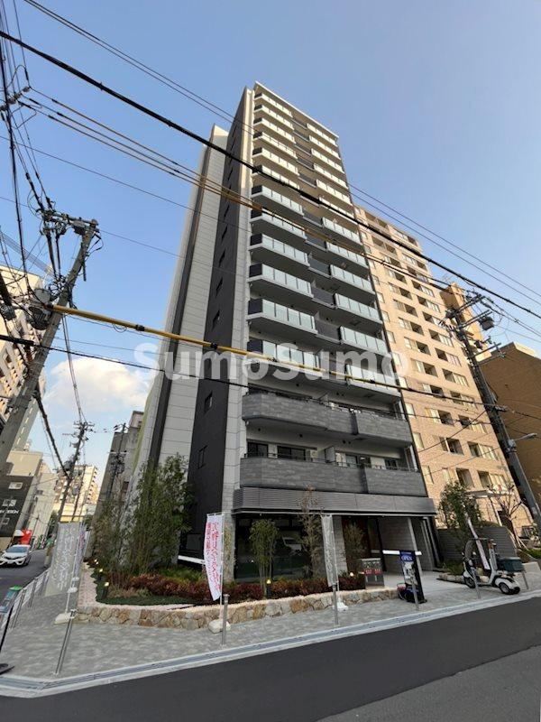 大阪市中央区南船場１丁目の賃貸マンションの外観