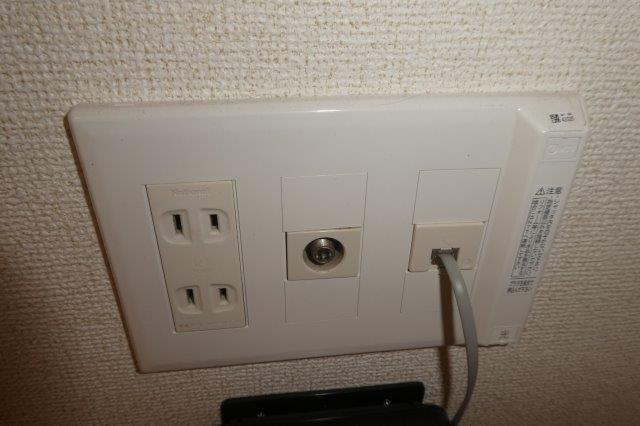 倉敷市八王寺町の賃貸マンションの設備|ＴＶジャック・電話モジュラー