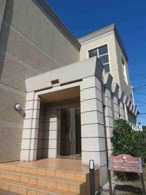 【エントランス】 | サンリットガーデン