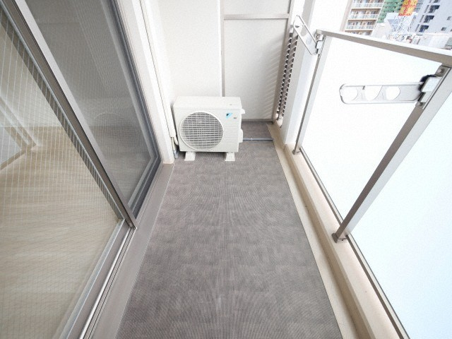 大阪市浪速区芦原１丁目の賃貸マンションのバルコニー