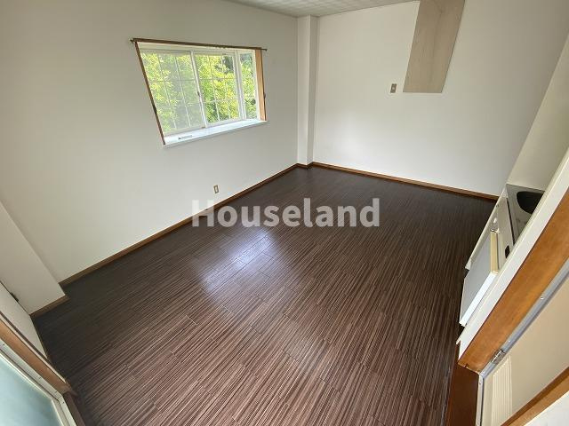 フォレストコート東高松の居間・リビング