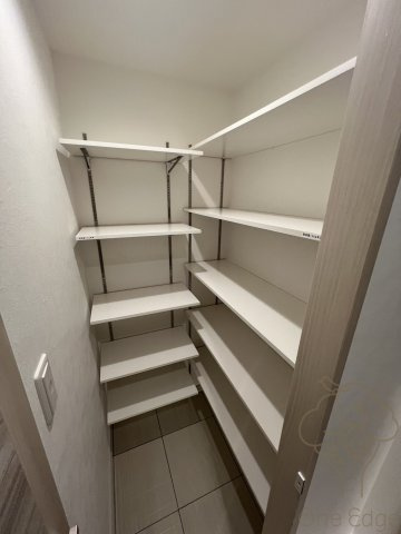 アバンティうめきたの玄関