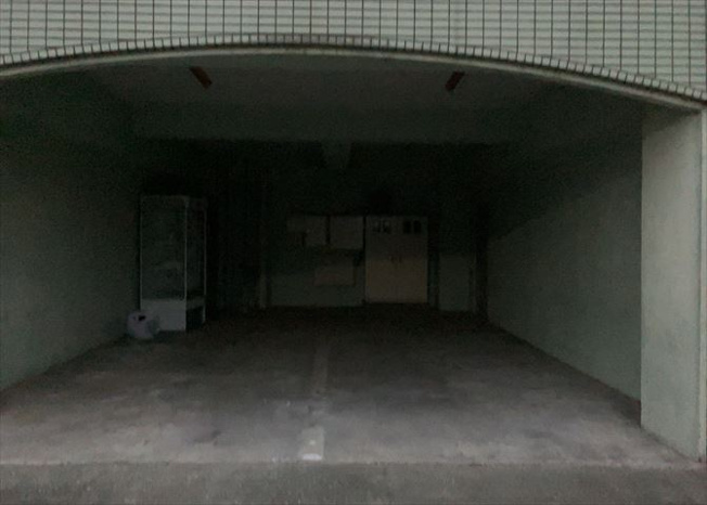 【駐車場】 | スプルートアジロ　１棟売ビル