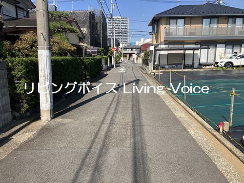 【前面道路含む現地写真】 | 【仲介手数料０円】厚木市旭町5丁目　土地（売地）建築条件なし　全5区画 | 【仲介手数料０円】厚木市旭町5丁目　土地（売地）建築条件なし　全4区画