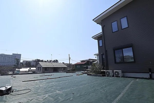 大磯町国府本郷　大型庭付き戸建の庭