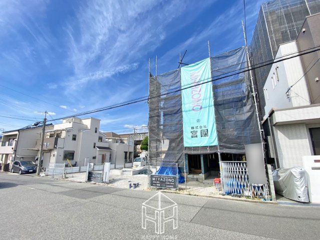 エムズガーデン武庫之荘8丁目│限定3邸│全戸南向き×2階建の外観|全戸南向き×2階建の限定3区画です。
設備・建具はPanasonic製を導入！
前面道路も広く駐車の際も安心です。