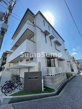 西宮市宮西町のアパート