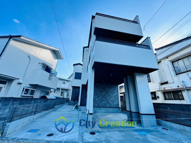 藤沢市辻堂元町　辻堂駅徒歩15分の分譲住宅の外観