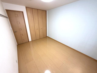 【寝室】 | アクシス南島田A