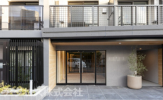 【エントランス】