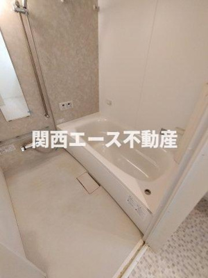 【浴室】 | Lacine　Yokonuma