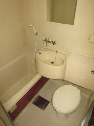 名古屋市西区城西２丁目の一棟マンションの浴室|501号