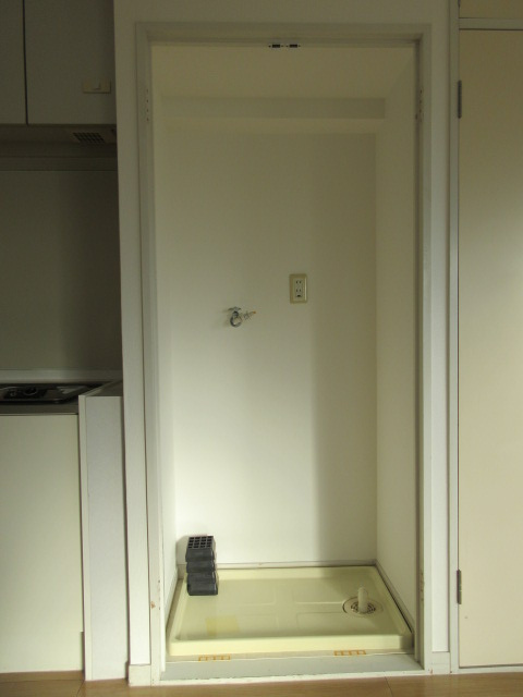 名古屋市西区城西２丁目の一棟マンションのランドリースペース|402号