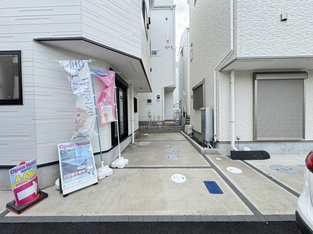 市川市鬼高2丁目新築戸建【鬼高小学校：3分】の駐車場|1号棟駐車スペース